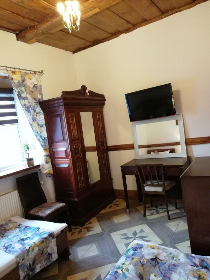 Dworek Krasickiego Lidzbark Warmiński Extérieur photo