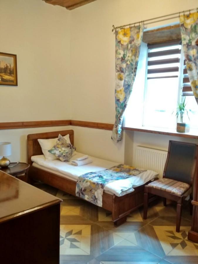 Dworek Krasickiego Lidzbark Warmiński Extérieur photo